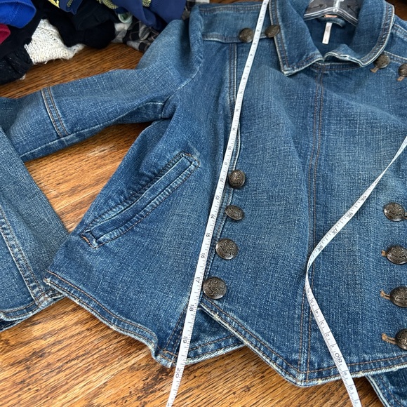 Free People Cropped Denim Jacket - Picture 13 of 14